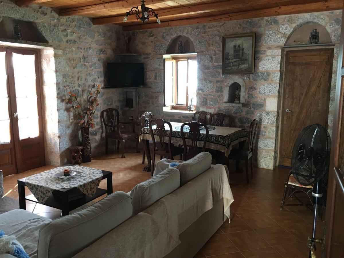 Peace In The Wildest Landscape Of Mani Villa Lagia Bagian luar foto