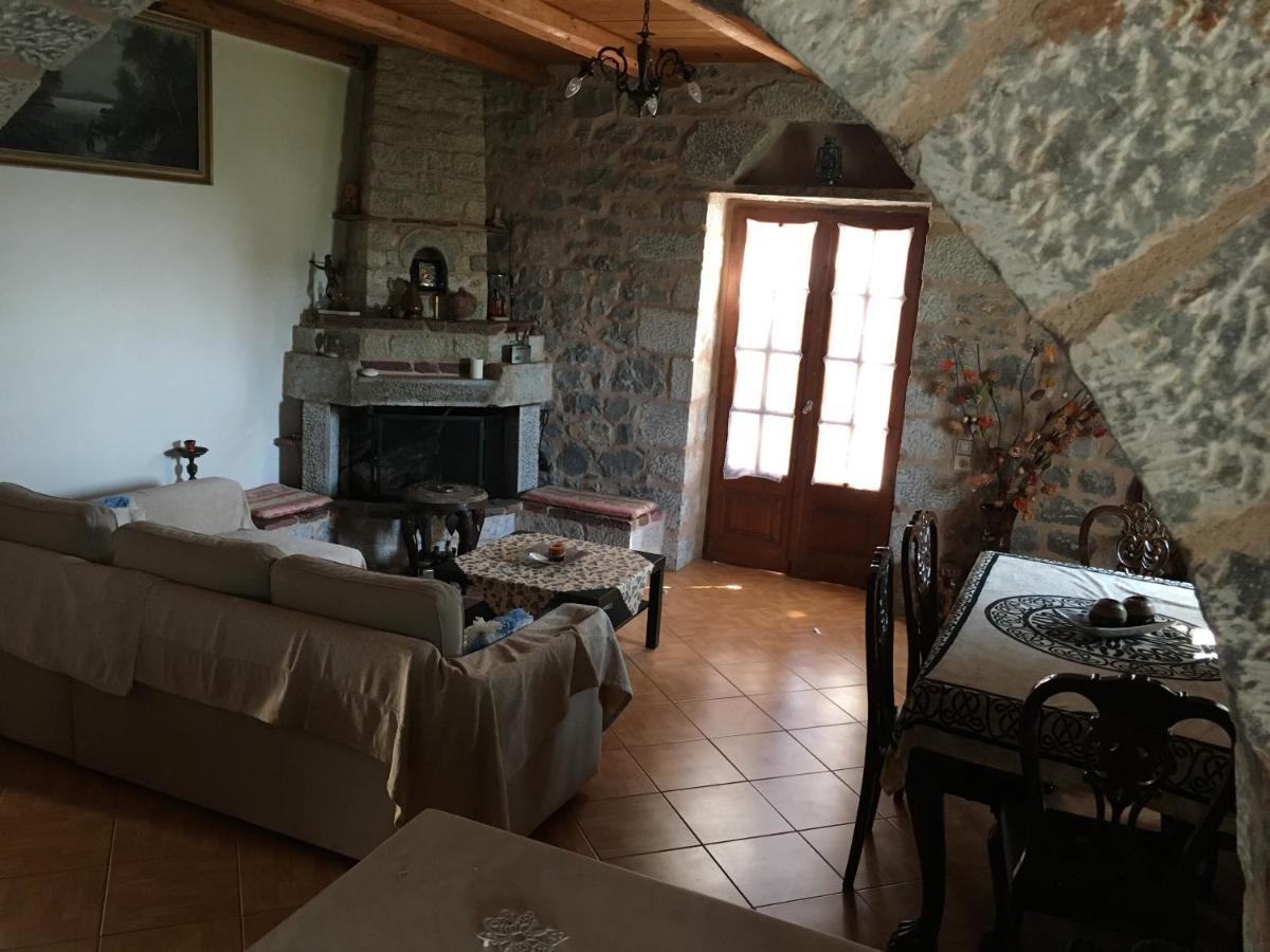 Peace In The Wildest Landscape Of Mani Villa Lagia Bagian luar foto